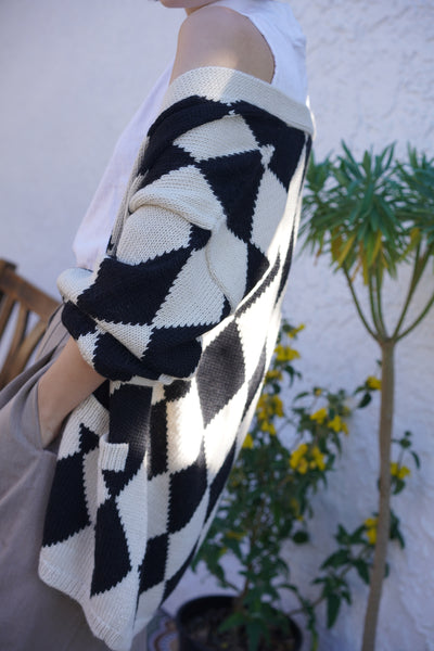 Ezra Cardigan - Black & White