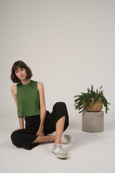 Lilian Tank- Haiku Green Sample