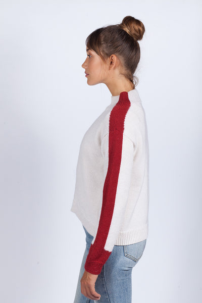 Après-Ski Mock- White/Scarlet