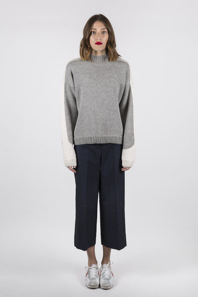 Après-Ski Mock- Grey/White