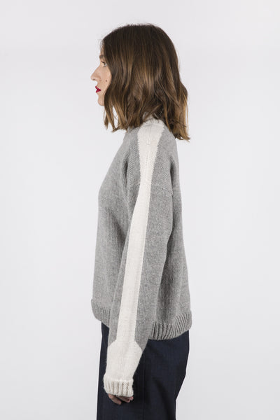 Après-Ski Mock- Grey/White